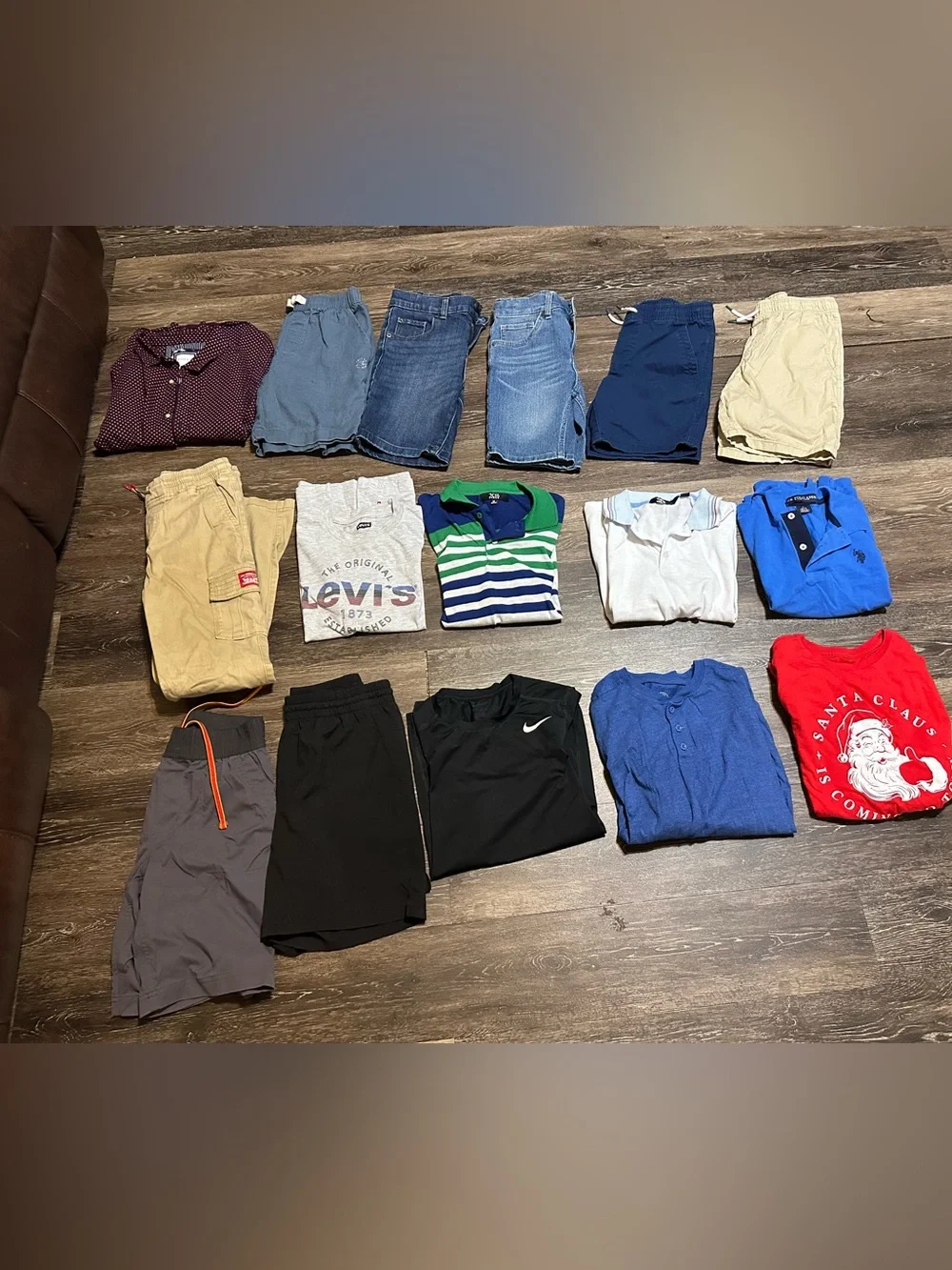 Mixed Men's Clothing Lot - Assorted Colors (Jeans, Tees, Shorts)